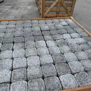 佛山 园林景观滚石