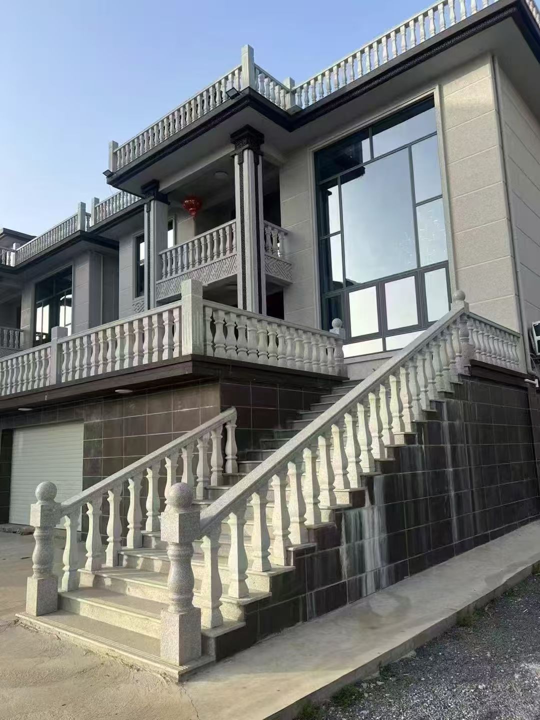 佛山 芝麻白别墅阳台栏杆，楼梯栏杆