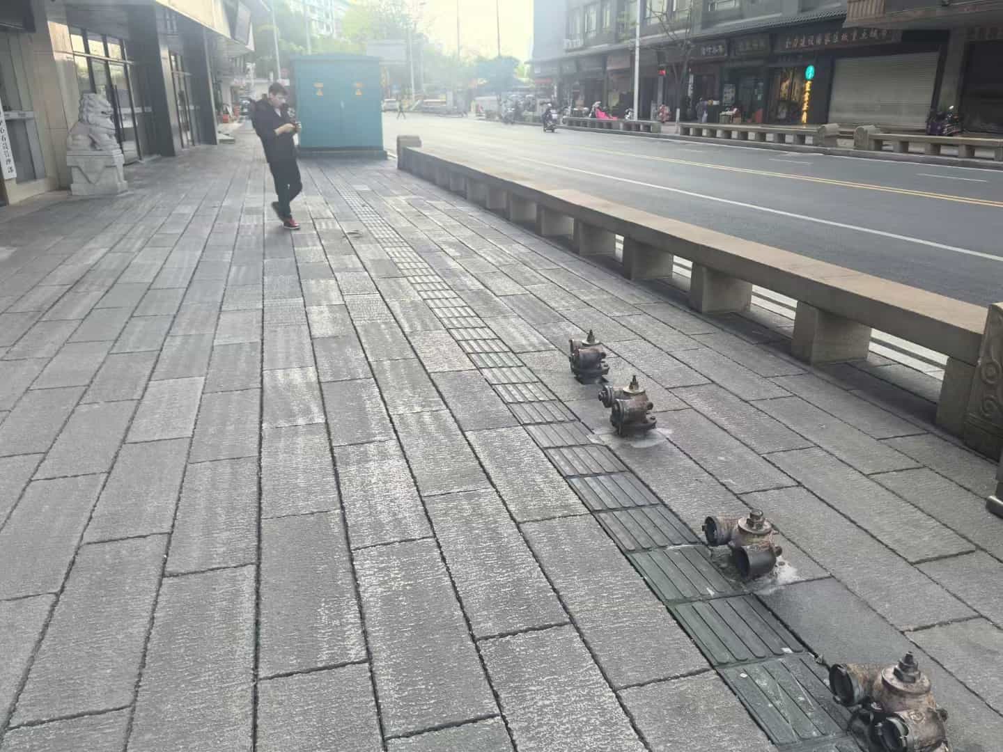 佛山仿古石铺装效果