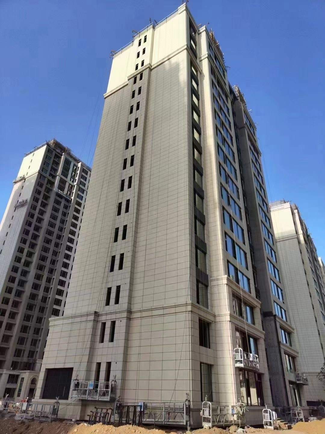 佛山黄金麻高端小区，外墙干挂