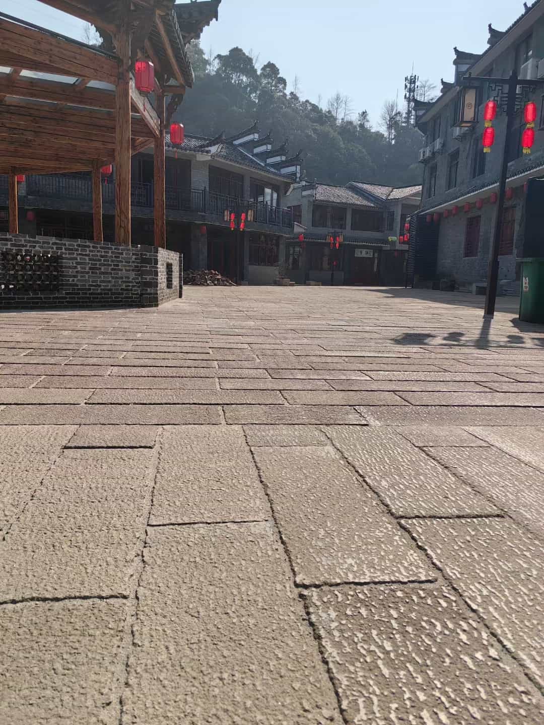 佛山仿古石铺装效果