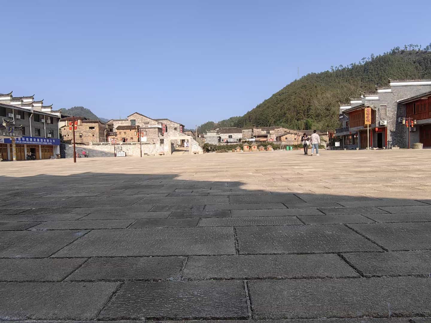 佛山仿古石铺装效果