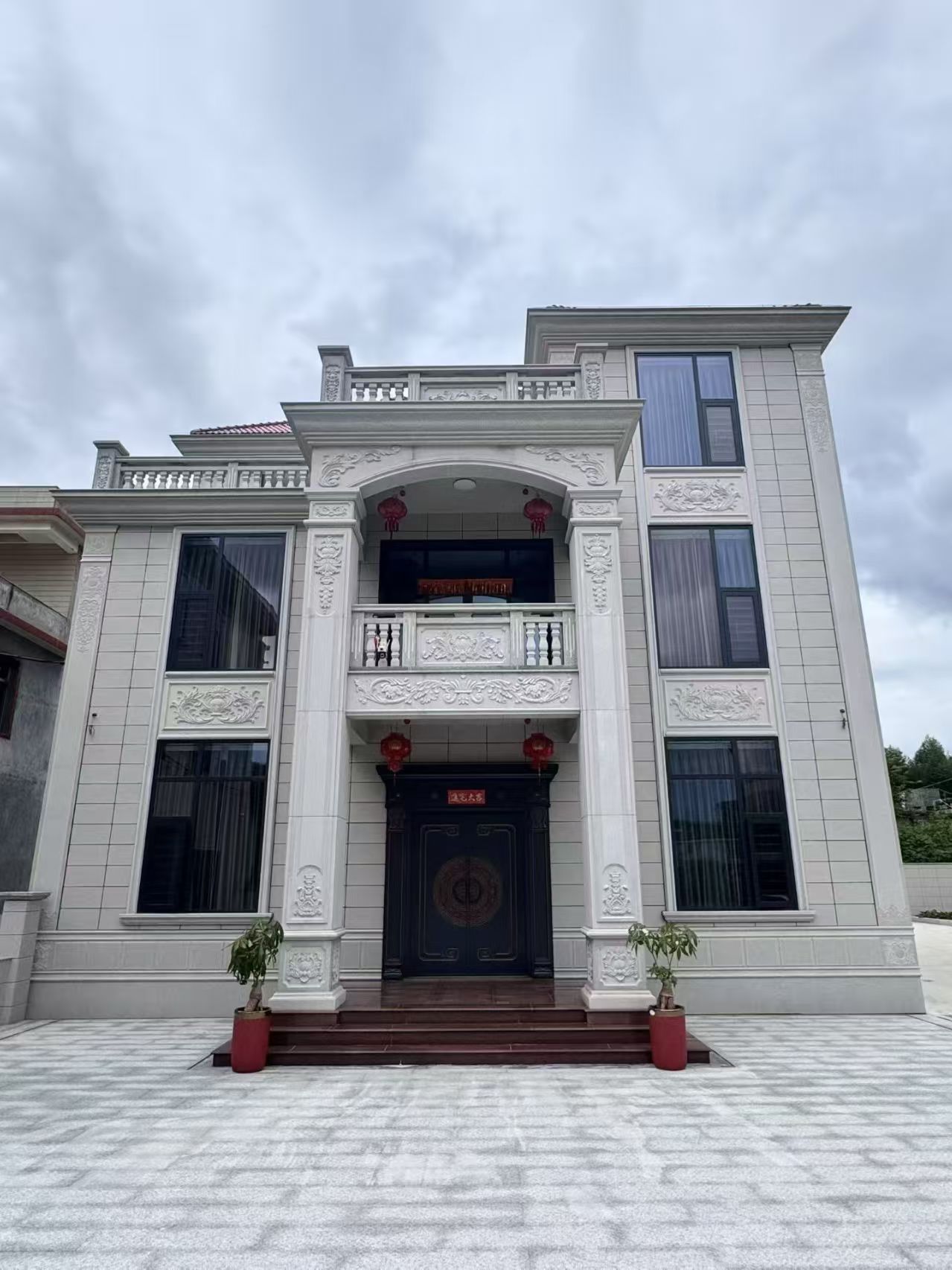 佛山 芝麻白石材别墅干挂案例展示