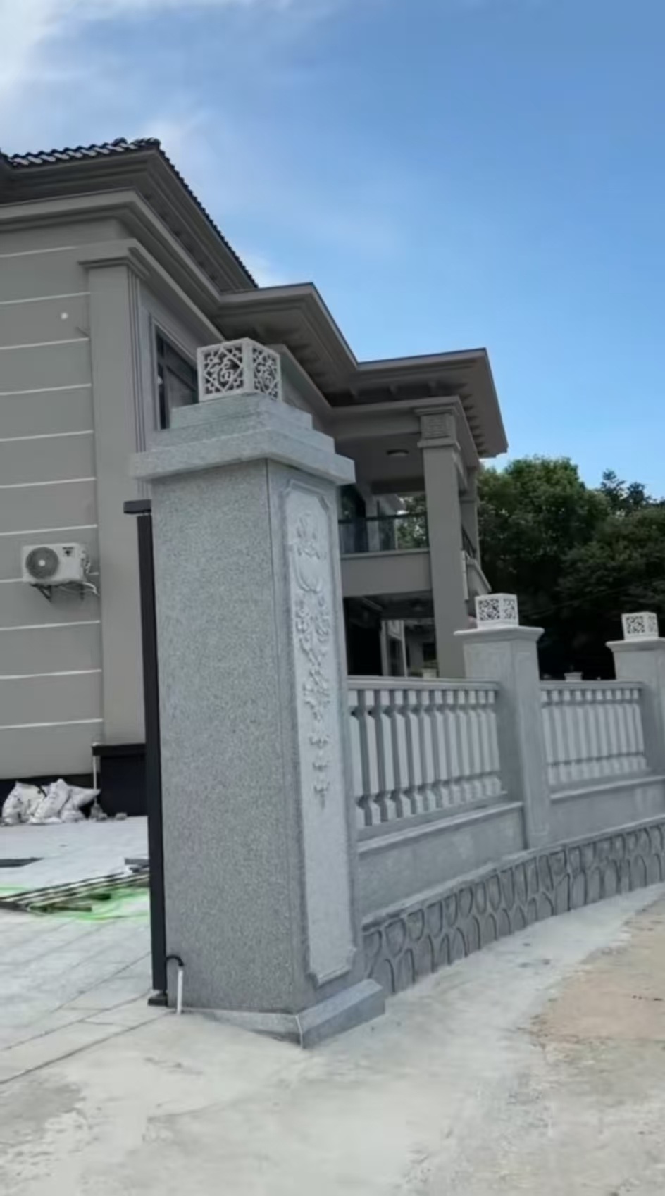 佛山 芝麻白别墅围墙栏杆，私人订制