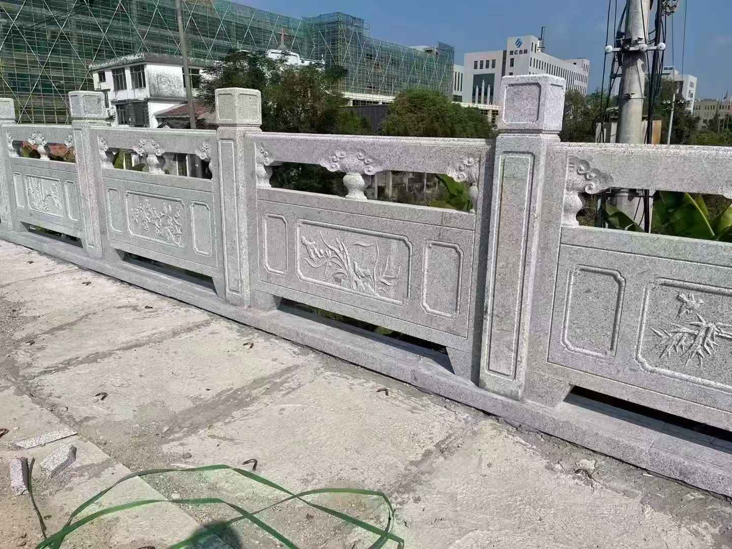 佛山 芝麻白栏杆