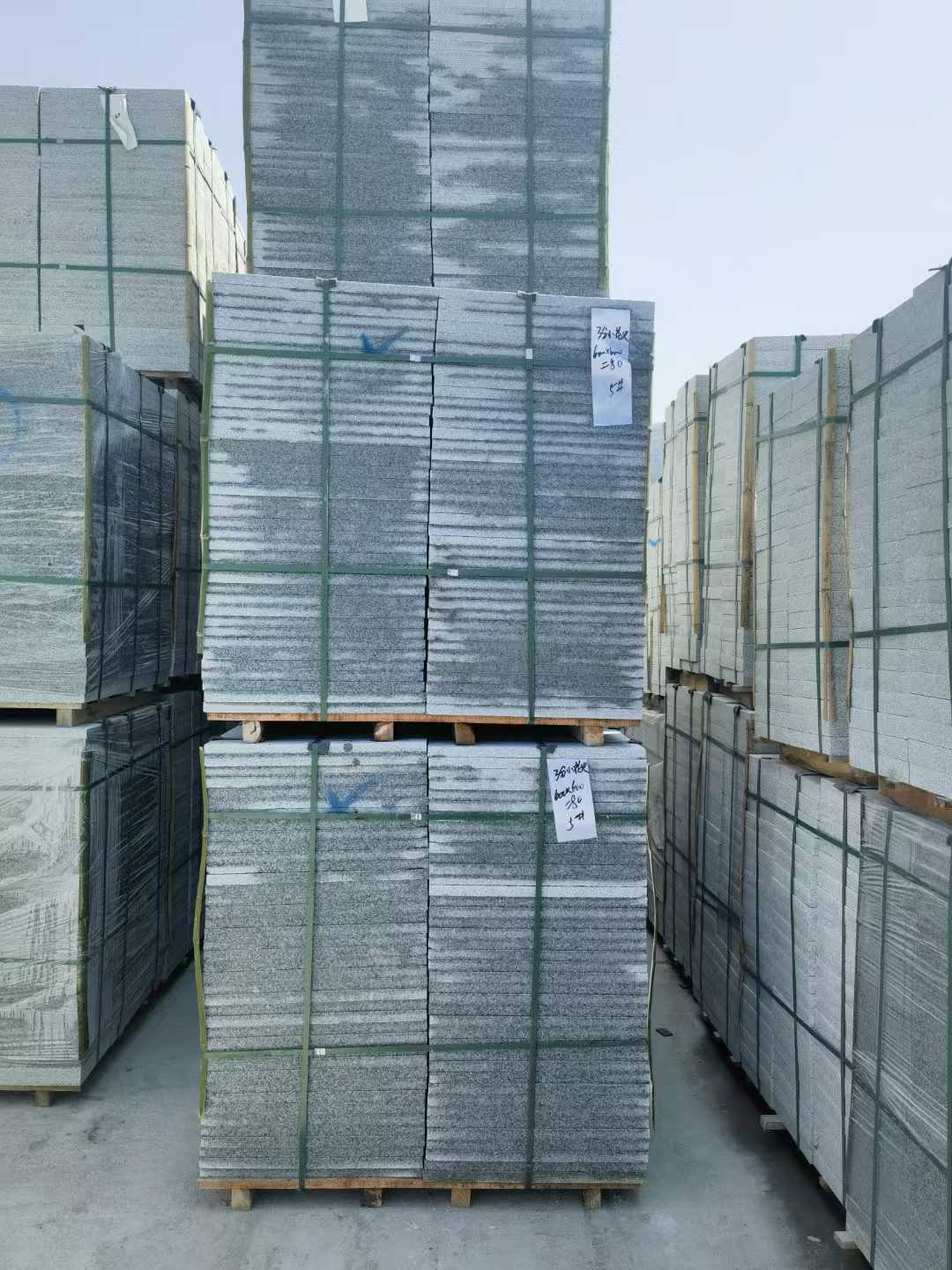 佛山芝麻白地铺成品